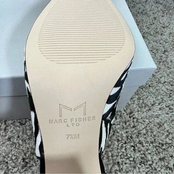 Marc Fisher Women’s Joily Black White Animal Print Slingback Block Heels… - Picture 9 of 13